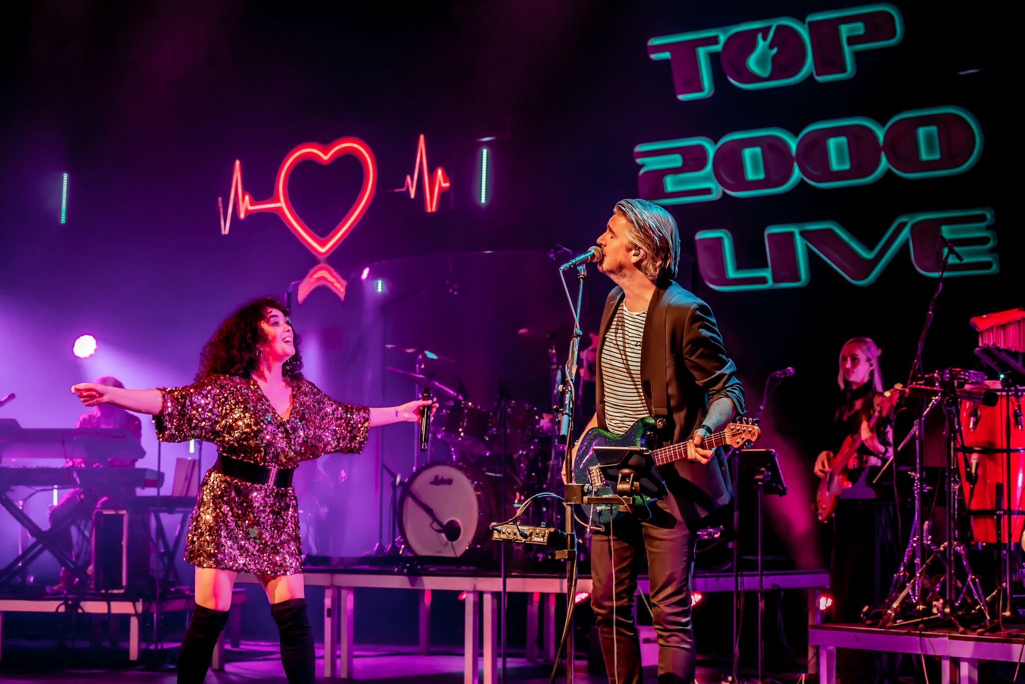 Top 2000 Live Listen To The Music © Bas Talita